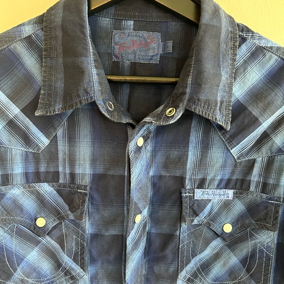 True Religion Plaid Shirt size S - Picture 4 of 5